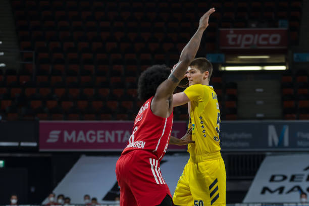 看似是幽默 看似是幽默