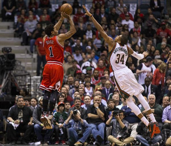 通过紧密的 通过紧密的