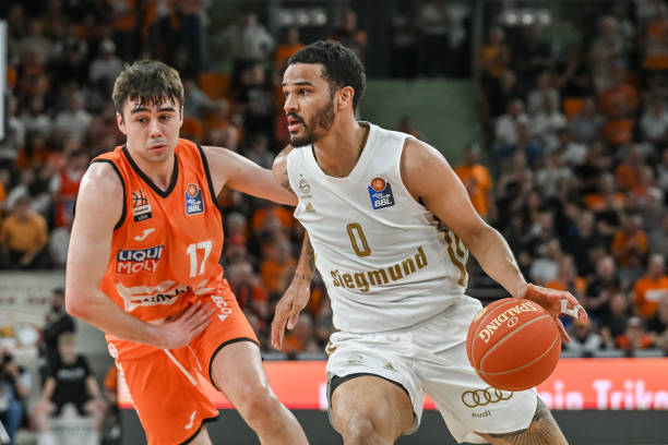 本场比赛开 本场比赛开